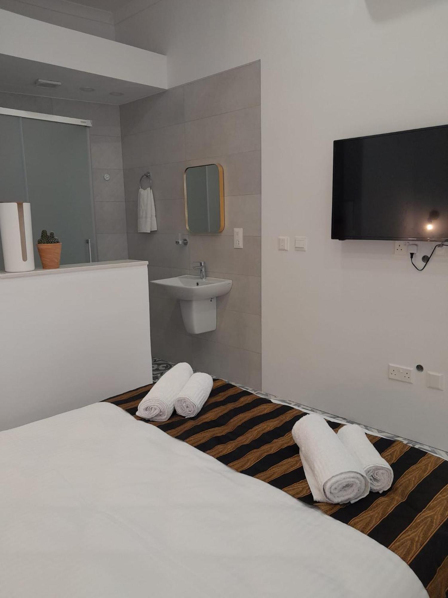 Charming Town House In Cospicua, Valperga Rooms Luaran gambar