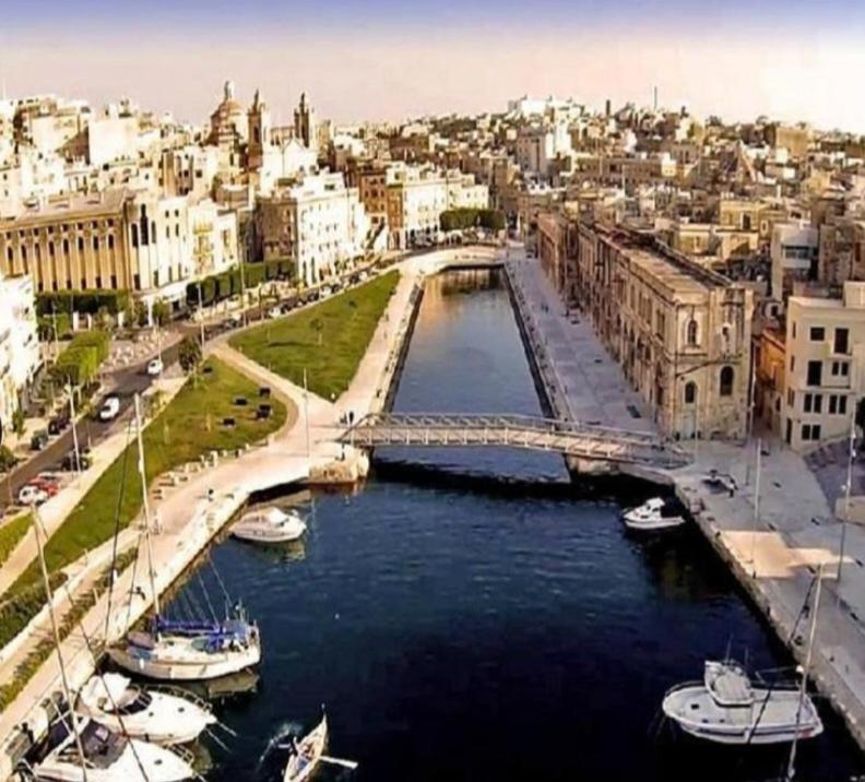 Charming Town House In Cospicua, Valperga Rooms Luaran gambar